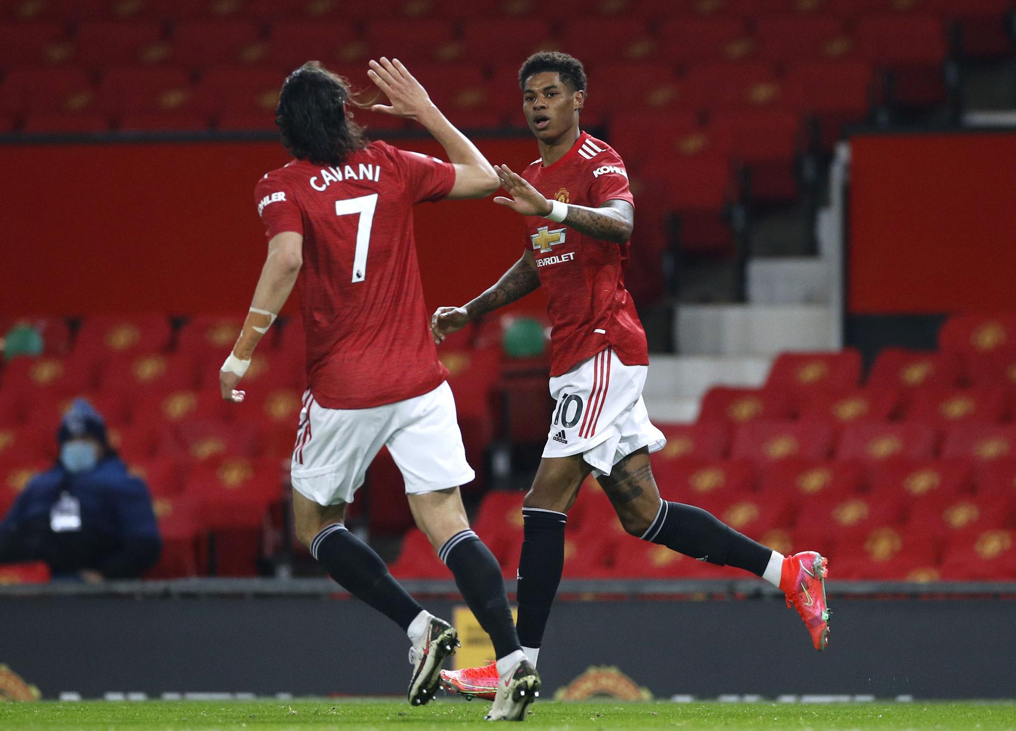 他首次担任 他首次担任